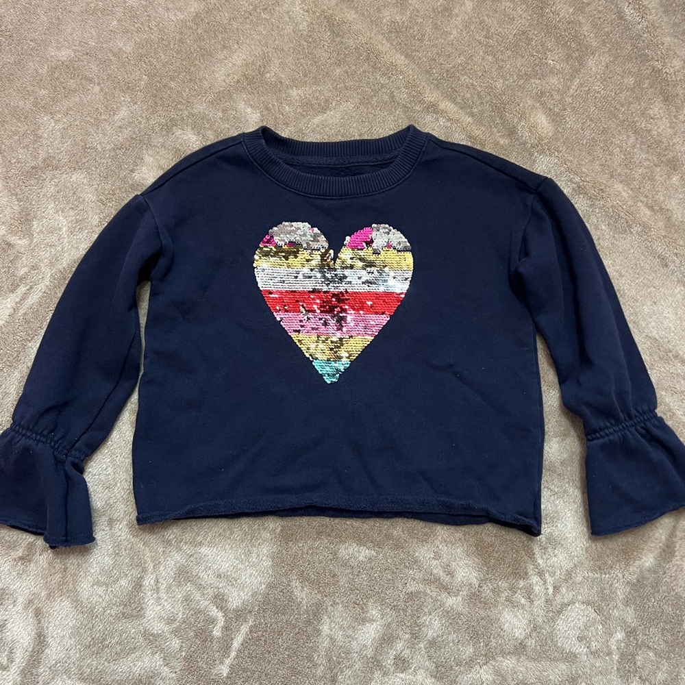 GAP kid Navy Sweatshirt with Sequin Heart XS(4-5)